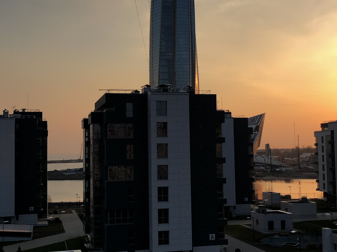 Lahta Plaza Hotel主图