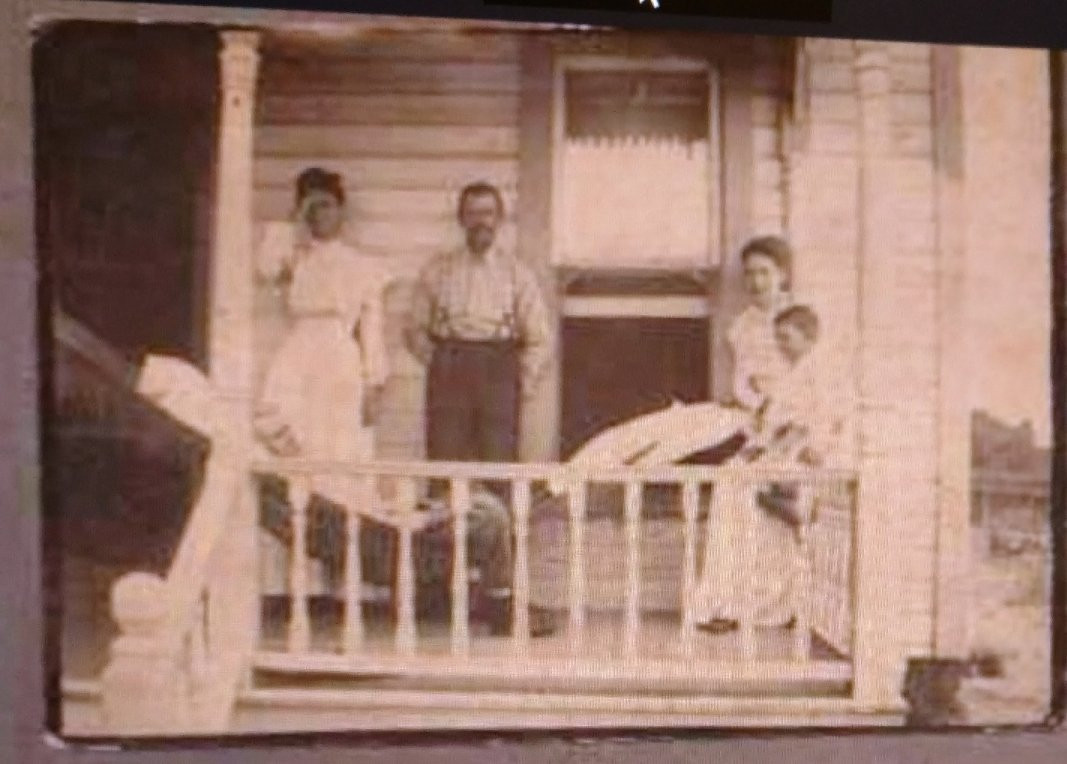 Haunted Hill House-矿泉井城必去景点