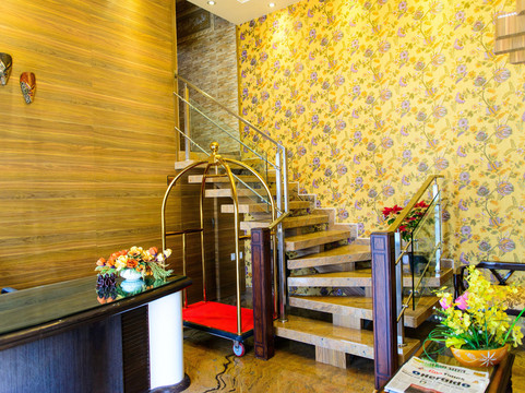 拉格雷斯酒店主图