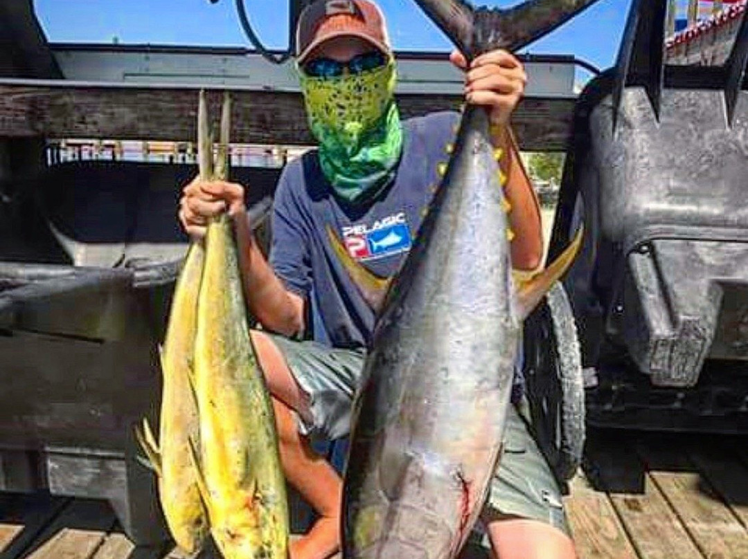 Fathom Fishing Charters景点图片