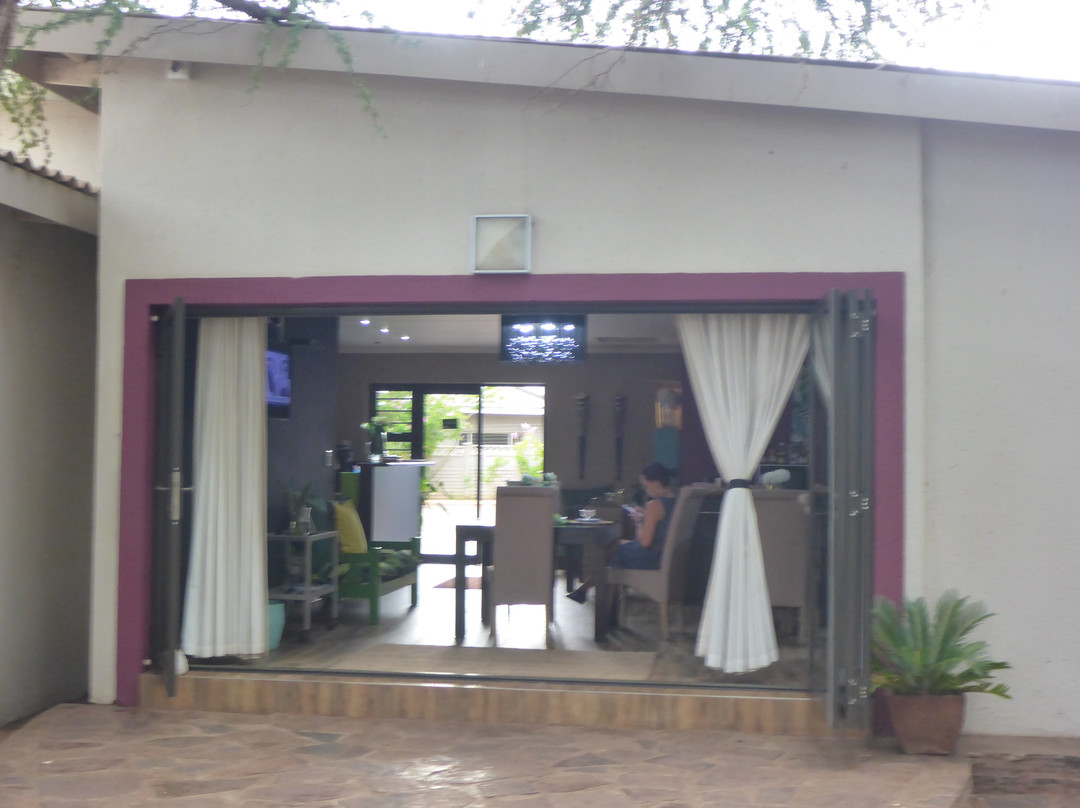 The Hedge Guesthouse主图