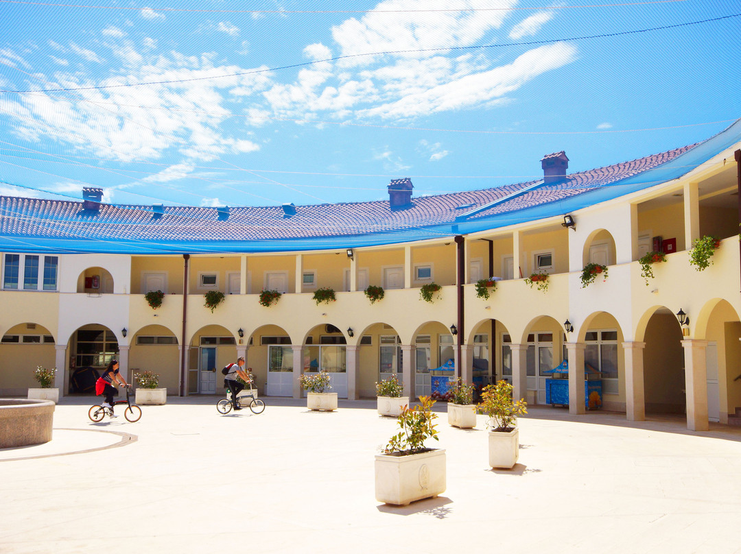 Marina Frapa Resort Rogoznica - Hotel Otok主图