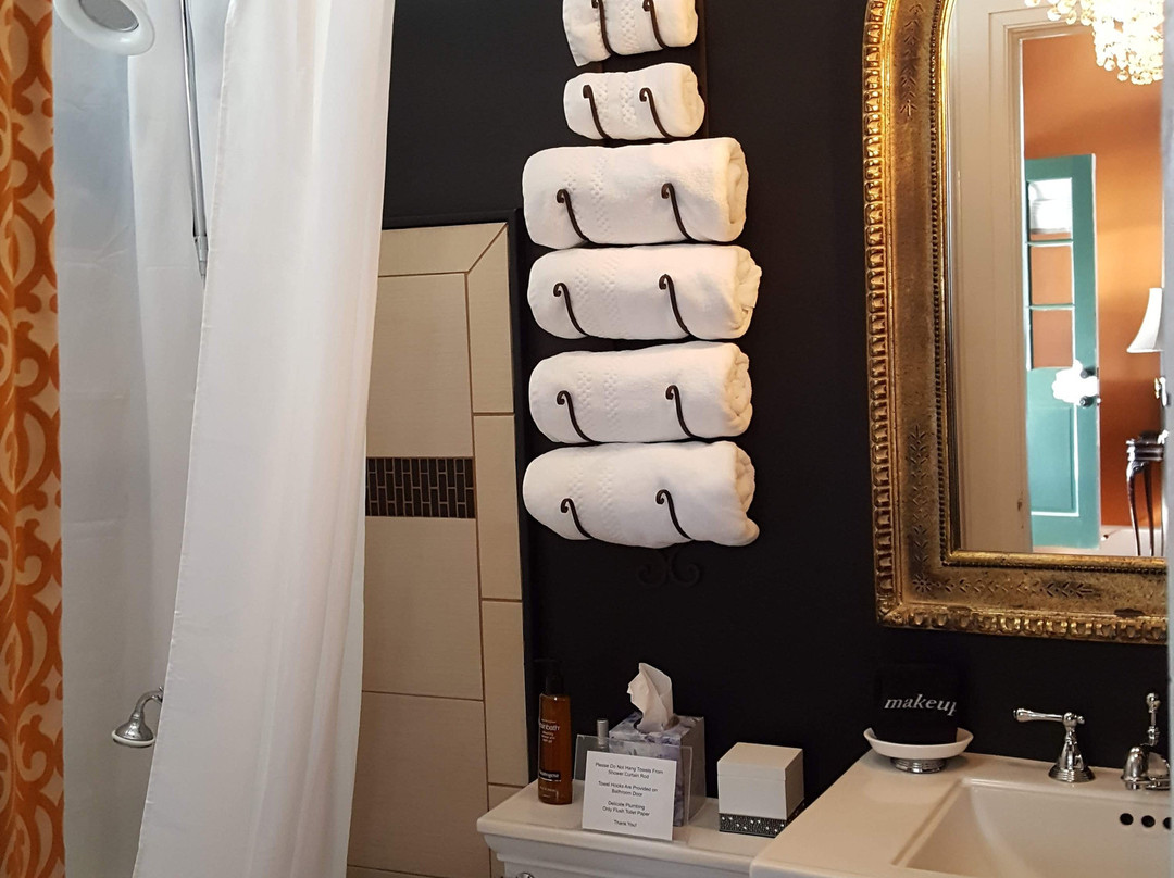 Clevedale Historic Inn and Gardens主图