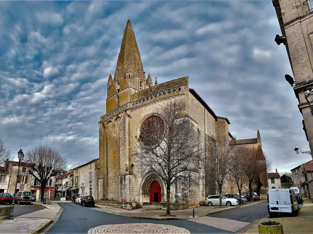 Collegiale Notre-Dame-de-l'Assomption-et-Saint-Cybard景点图片