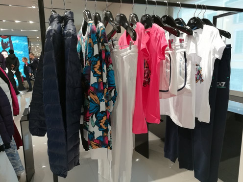 Emporio Armani Milan-米兰必去景点