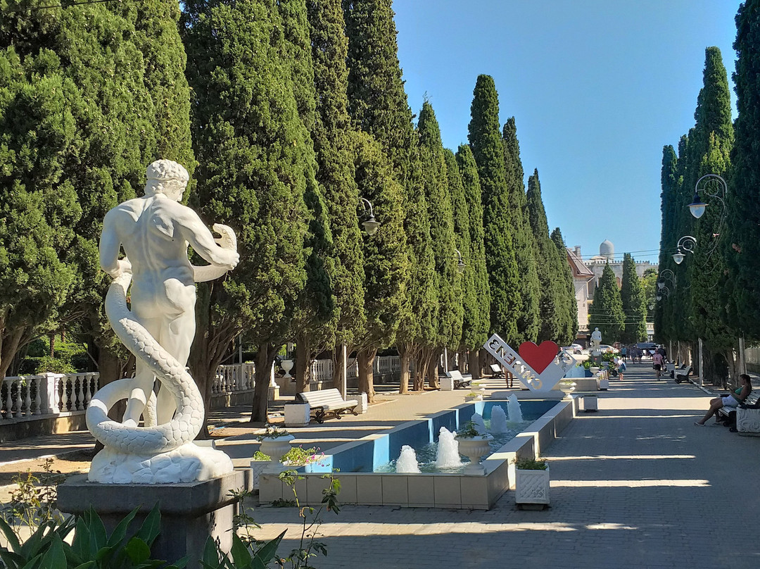 Cypress Alley-Simeiz必去景点