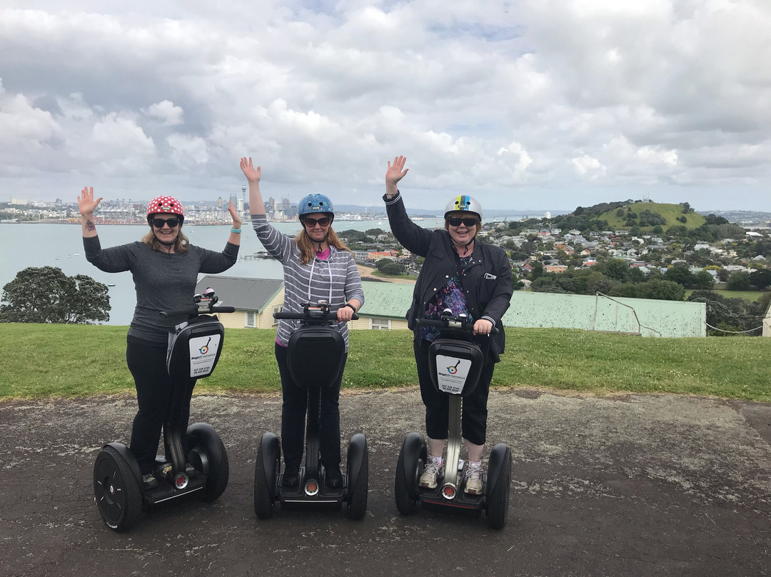 MagicBroomstick (Segway) Tours-德文波特必去景点