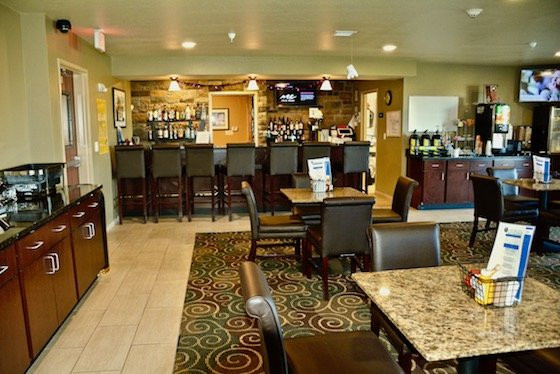 Cobblestone Inn & Suites - Winterset主图