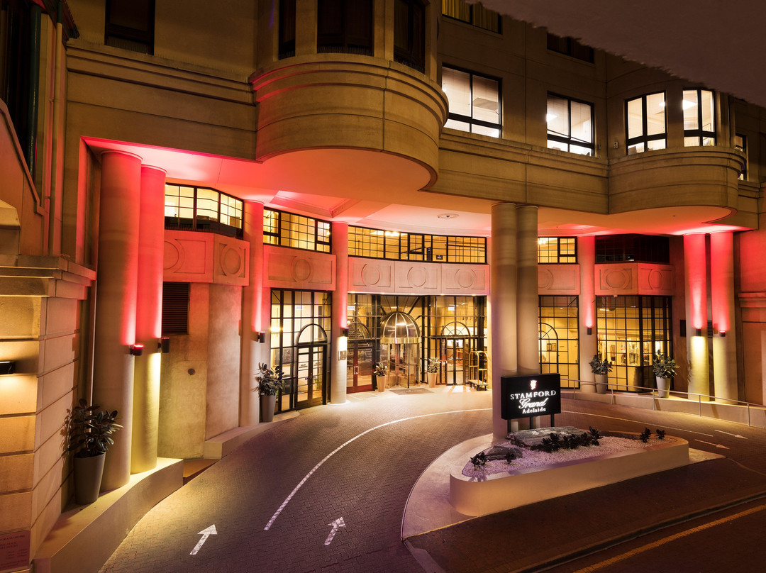斯坦福格兰德阿德莱德酒店主图