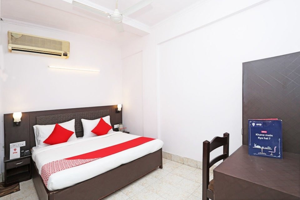 OYO 11327 Hotel R Paradise主图