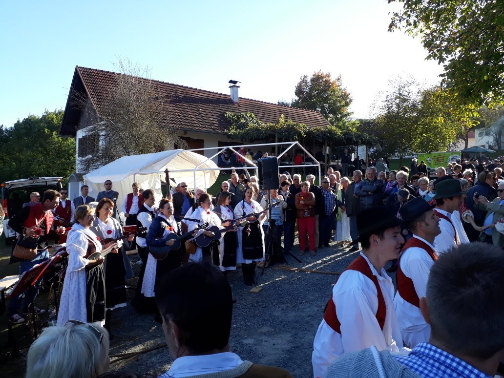 Kellerviertel Heiligenbrunn-Heiligenbrunn必去景点