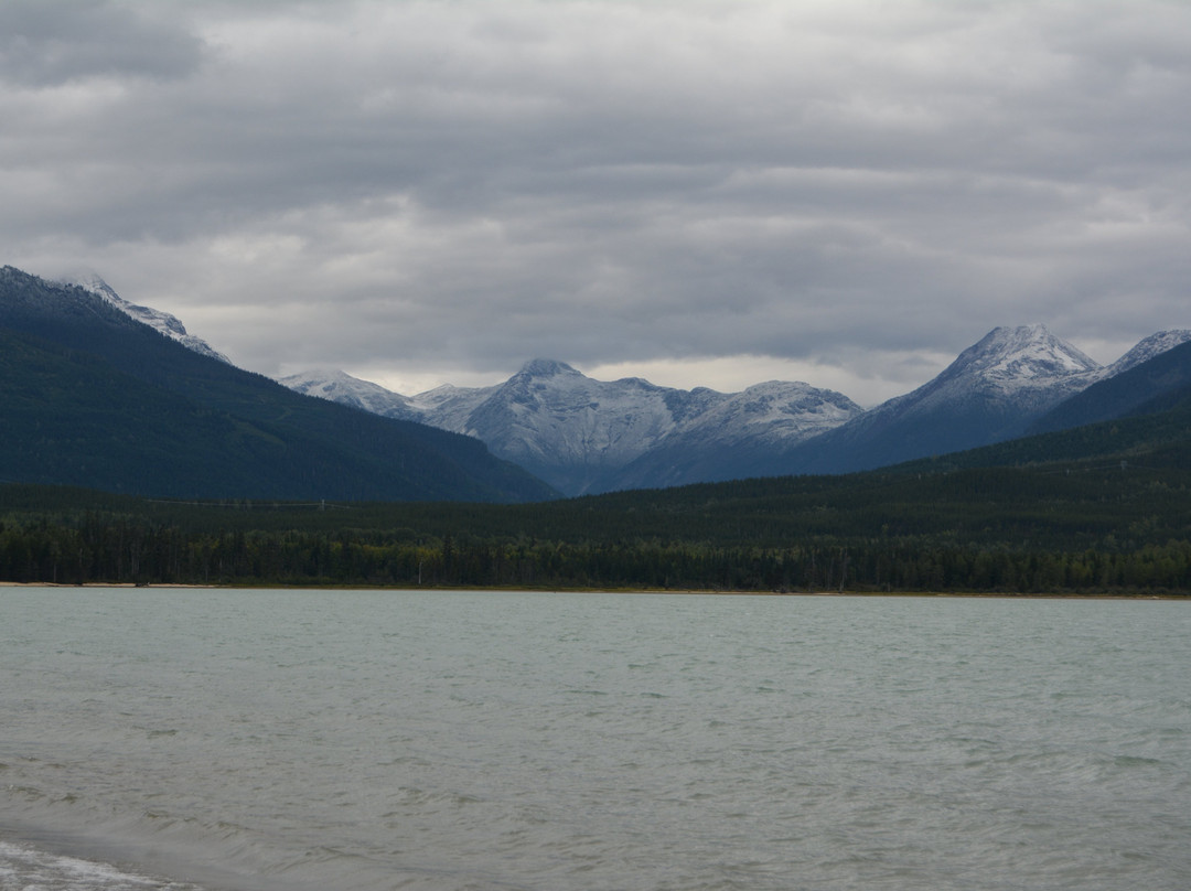 Kitsumkalum Provincial Park景点图片