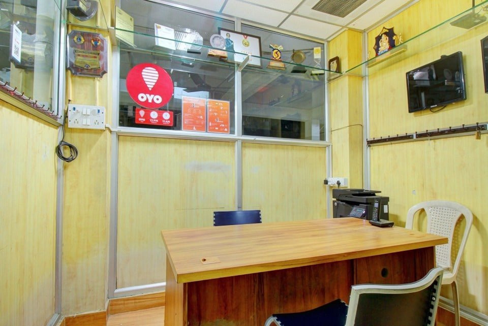 OYO 3860 Apartment JLS Gruha主图
