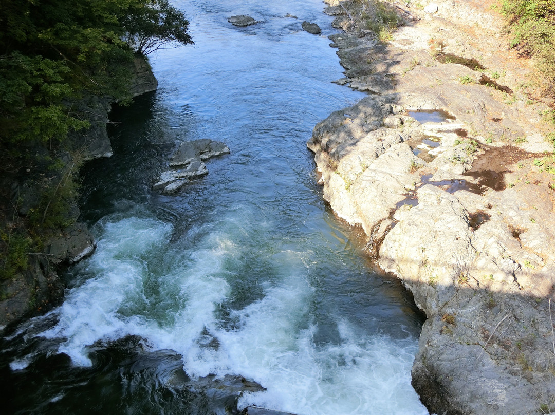 Pyotan no Taki Falls景点图片