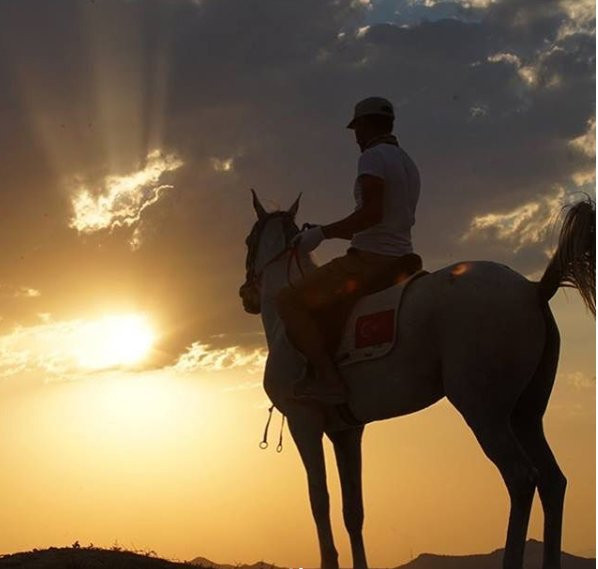 Uchisar Horse Riding景点图片