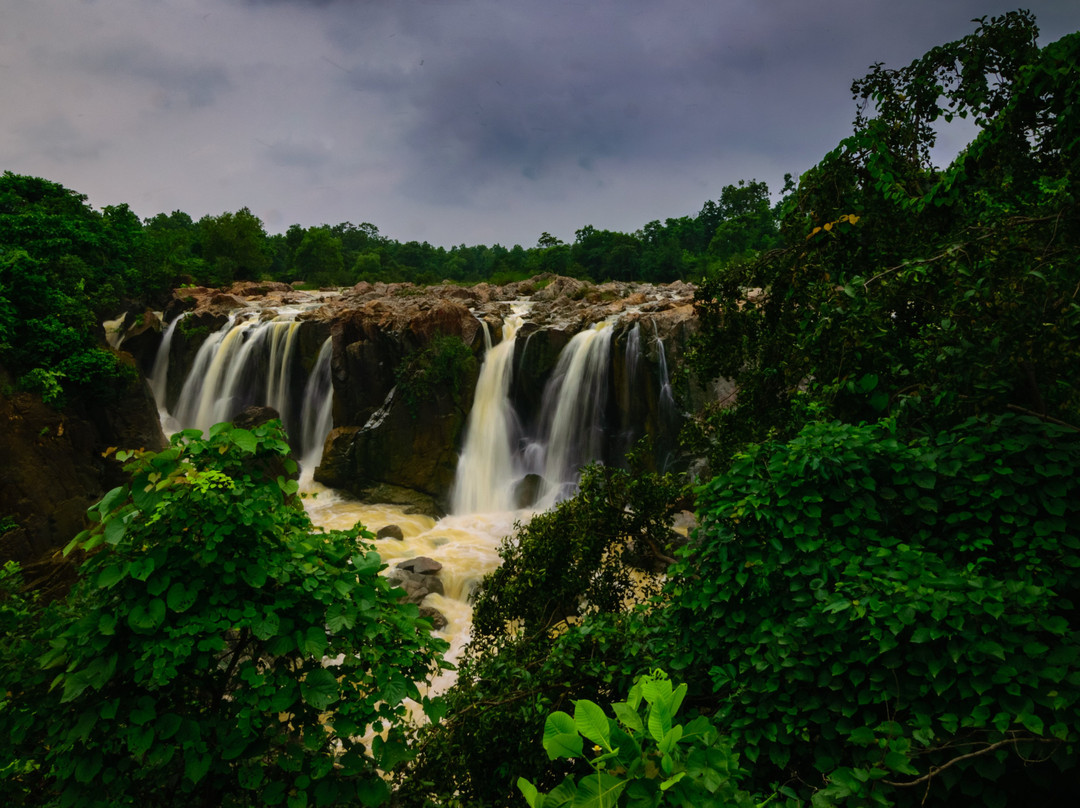 Gundichaghai Waterfall Overview景点图片