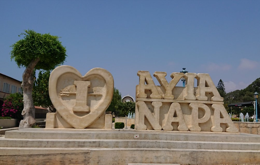 Ayia Napa Square景点图片