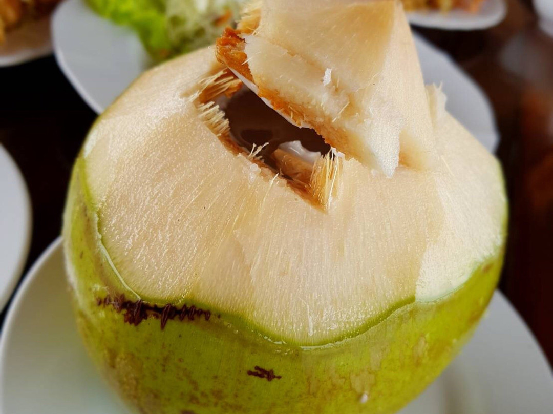 ครัวอ้วนทรงไทย