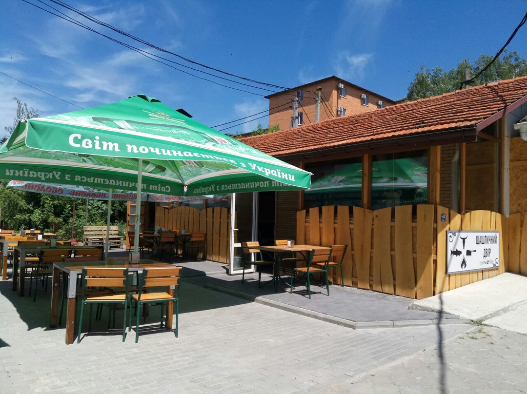 Poltava Oblast餐馆和美食-Shashlychny Dvor