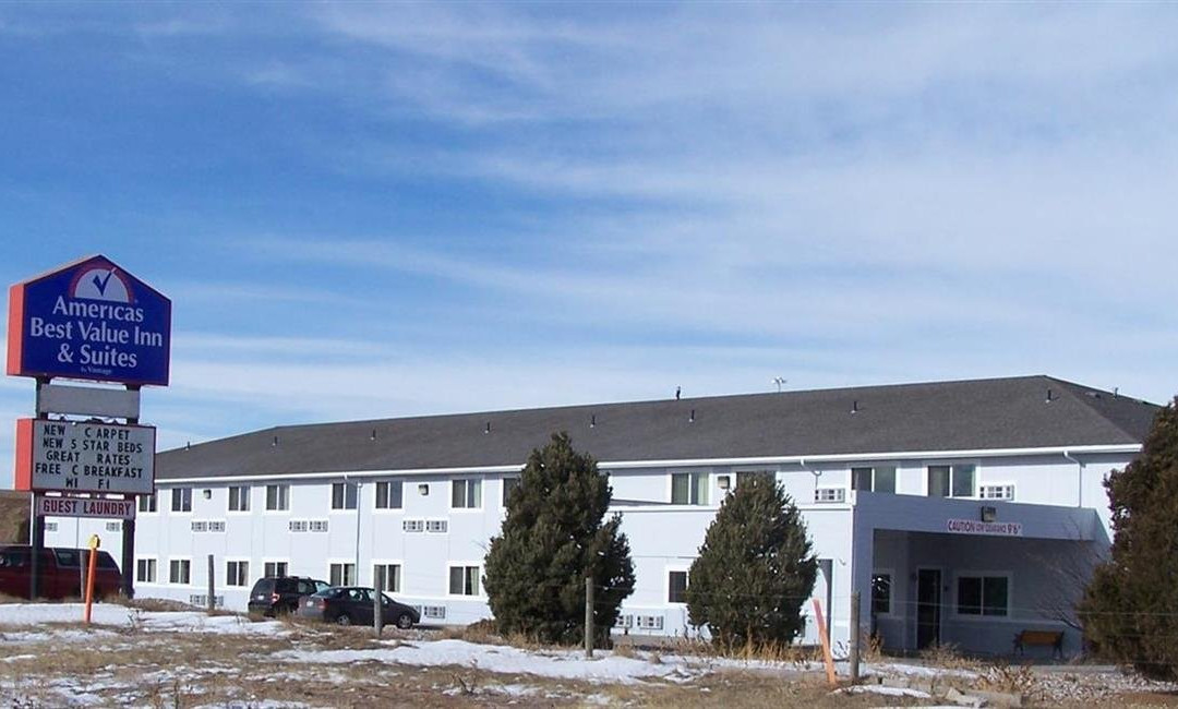 夏延美国最有价值旅馆及套房酒店主图