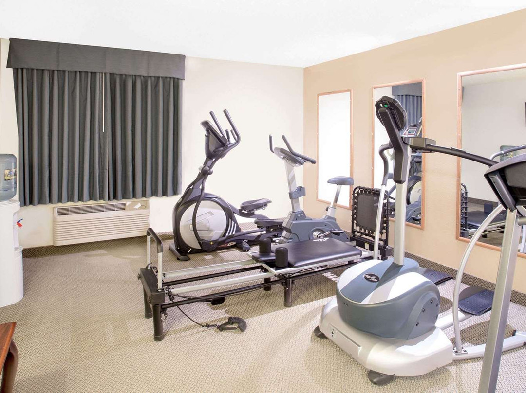 Baymont by Wyndham Green Bay主图