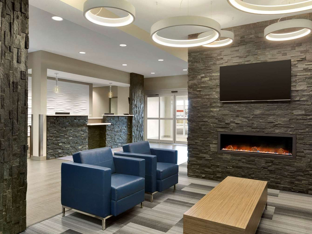 Days Inn & Suites by Wyndham Warman主图