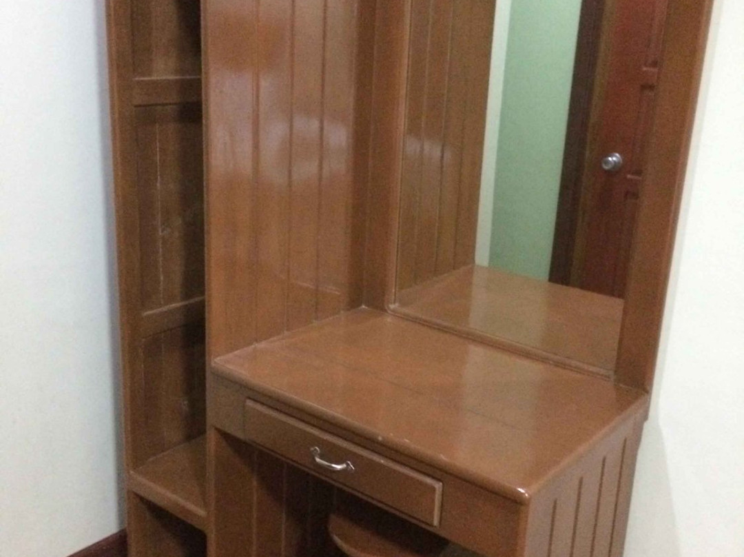 依思拉旅馆主图