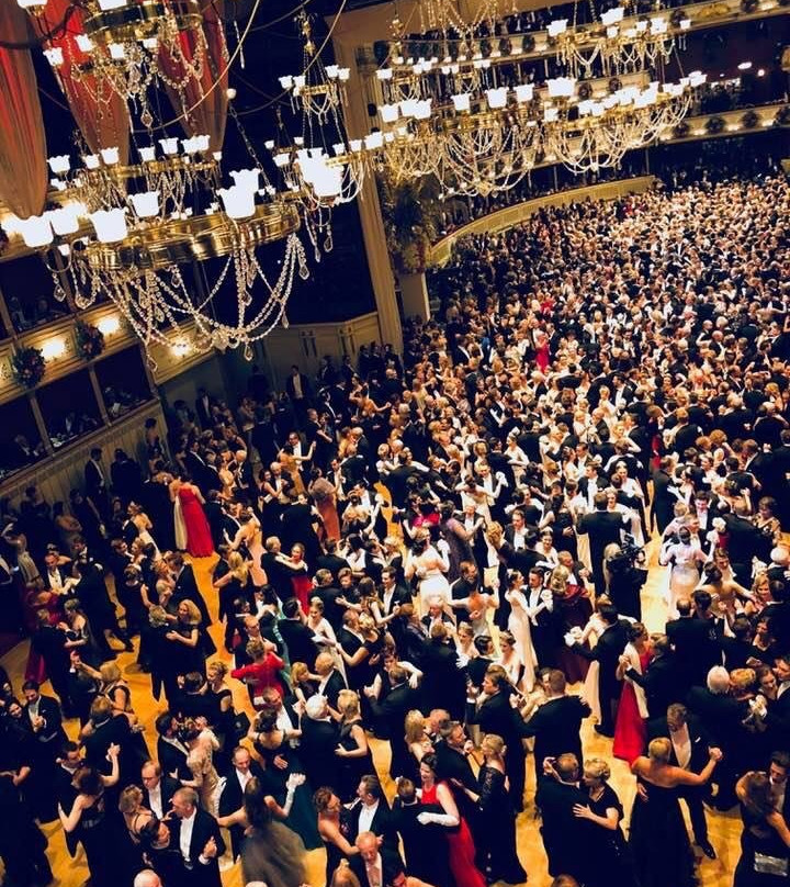 Tanzschule Svabek die Wiener Opernball Tanzschule-维也纳必去景点