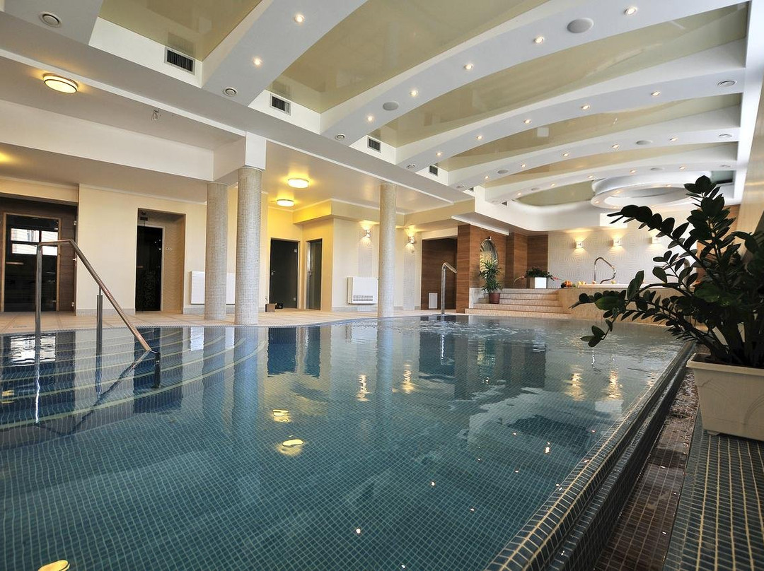 Hotel Knieja主图