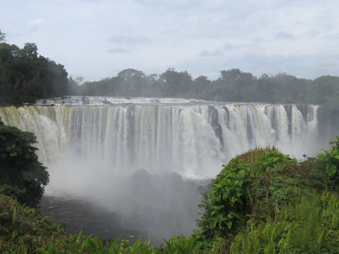 Lumangwe Falls景点图片