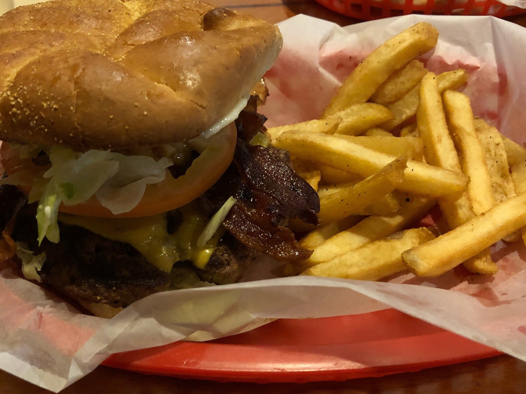 Ironton餐馆和美食-End Zone Pizzaria