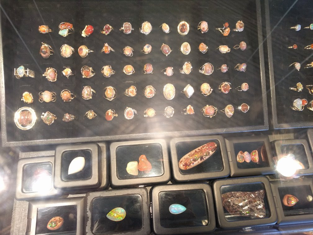 Mexican Fire Opals Jewelry-圣何塞卡波必去景点