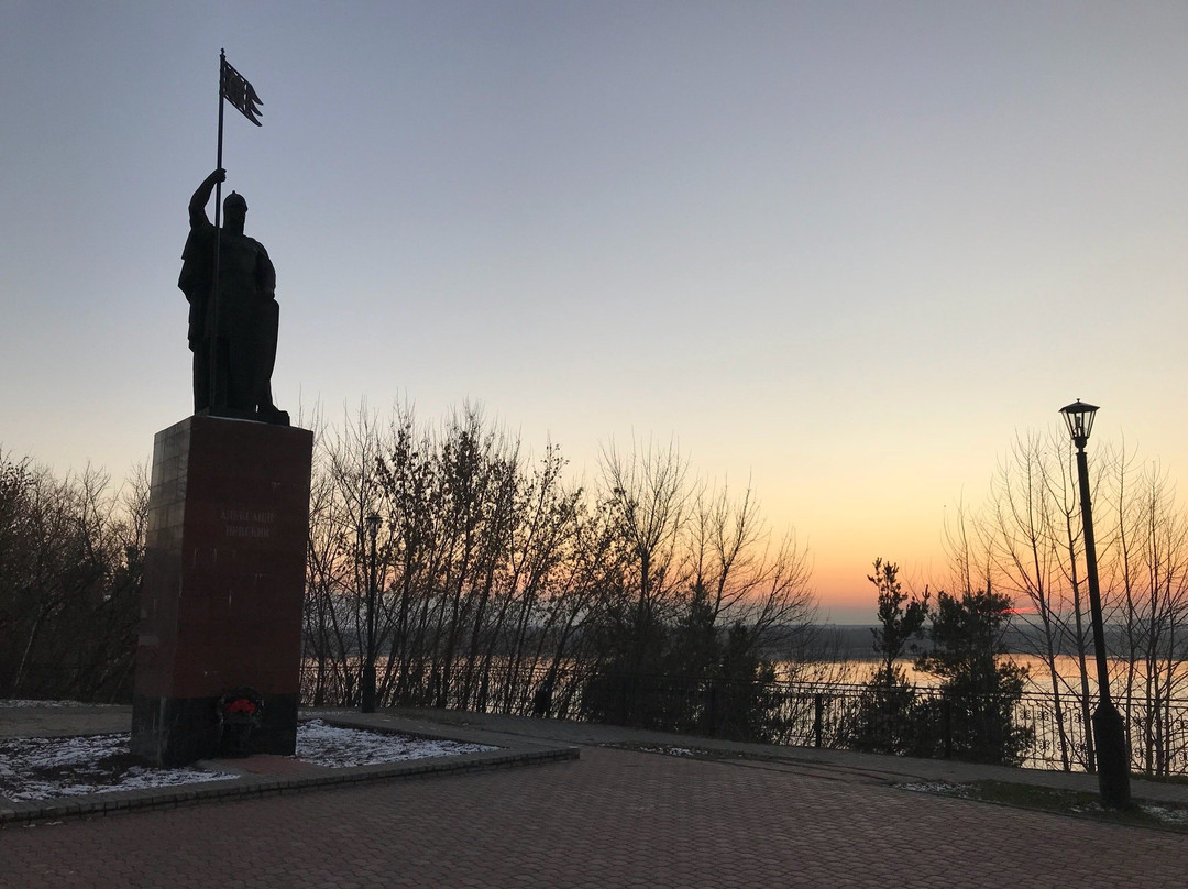 Monument to Alexander Nevskiy景点图片