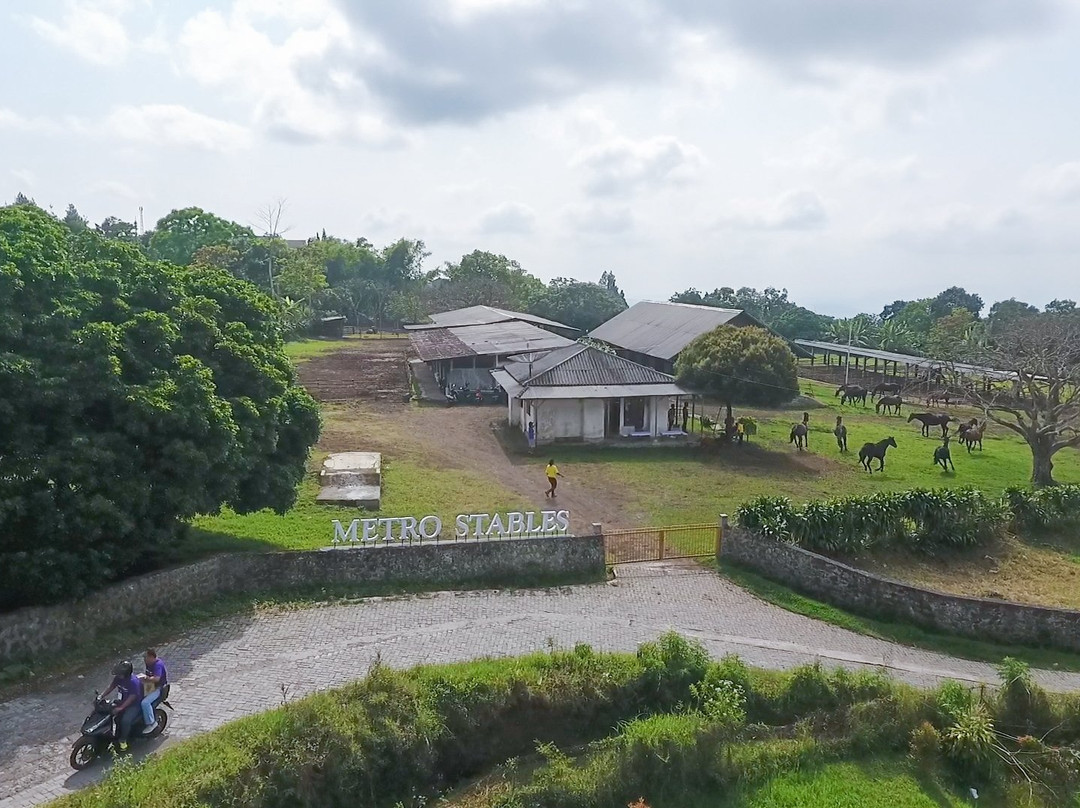 Metro Stables-Bandungan必去景点