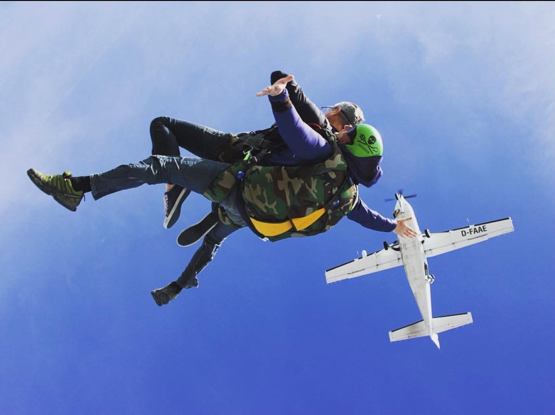 Evasion Parachutisme-Boersch必去景点