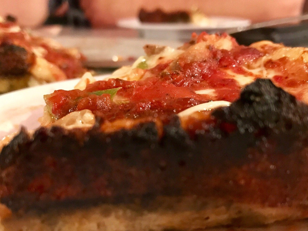 Hazel Park餐馆和美食-Loui's Pizza