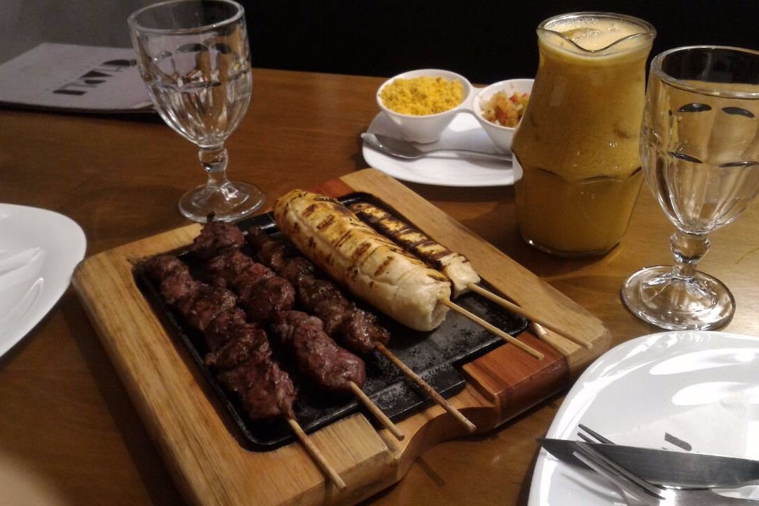 Charllu Bar e Espetos主图