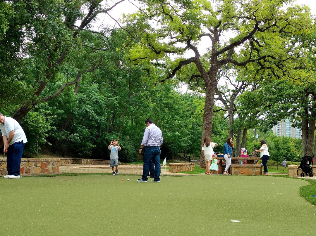 Turtle Creek Park-达拉斯必去景点
