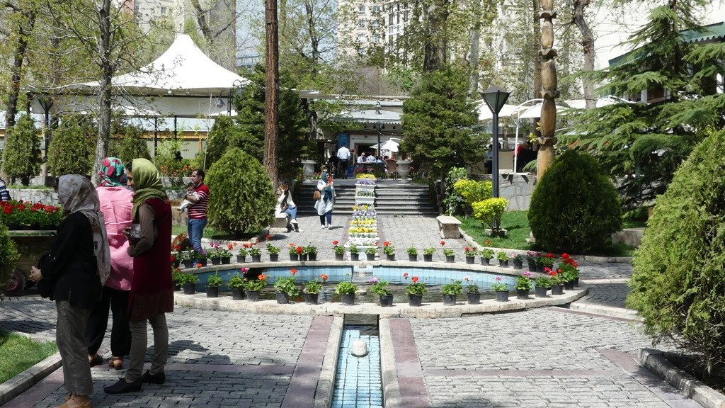 The Minatare Garden Park of Tehran.景点图片