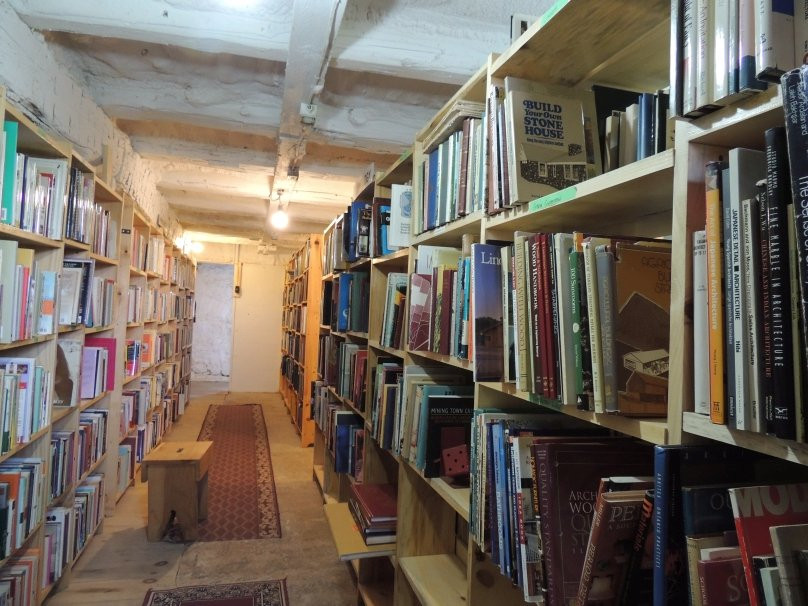 The Book Barn on 86景点图片