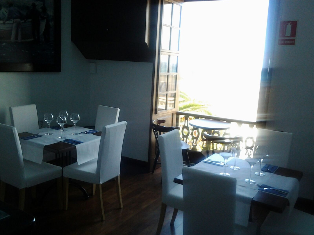 La Sirena Beer & Wine House-巴尔玛圣库鲁斯必去景点