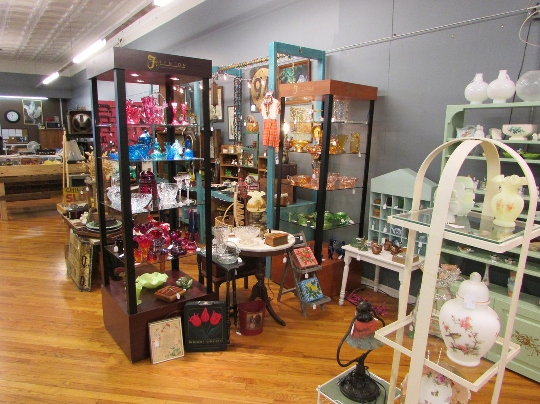 Vintage Treasures-Waverly必去景点