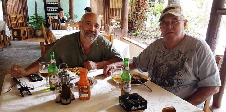 San Jose de Las Lajas餐馆和美食-La Casa Del Musico