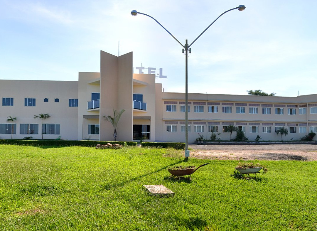 Ineia Palace Hotel主图