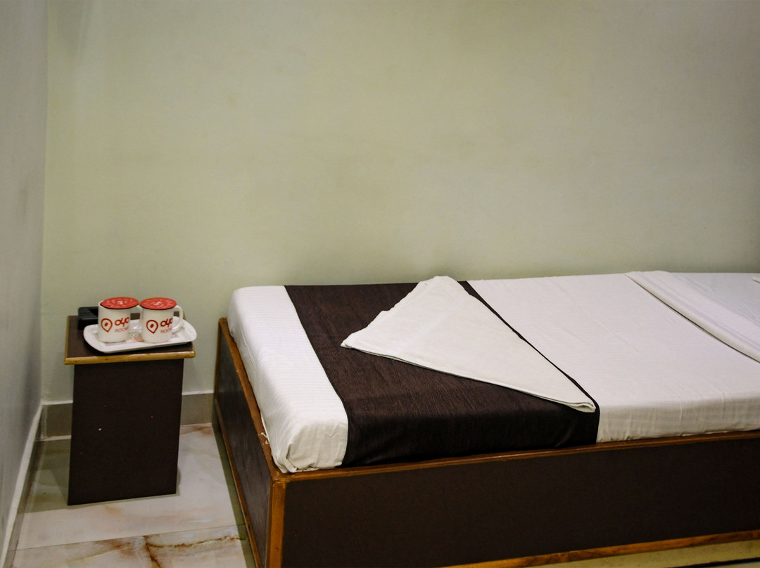 OYO Rooms Near RBI Exhibition Road主图