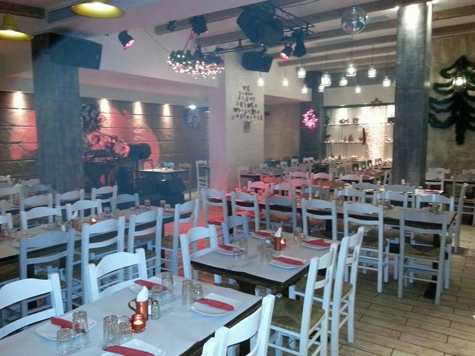 Ta Cheria Tis Afroditis