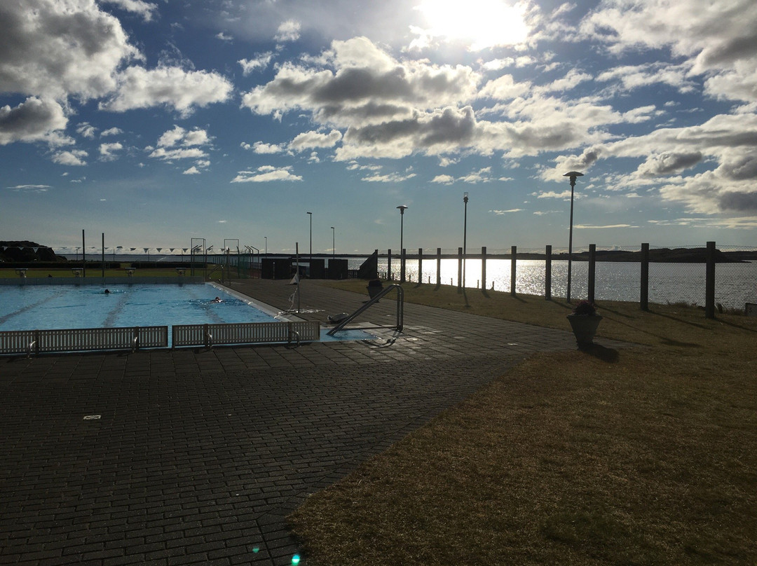 Borgarnes Swimming Pool-博尔加内斯必去景点