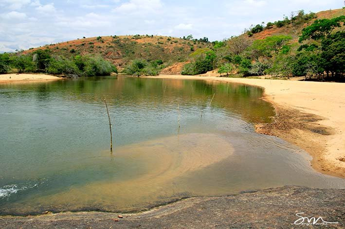 Praia do Rio Mucuri-Teofilo Otoni必去景点