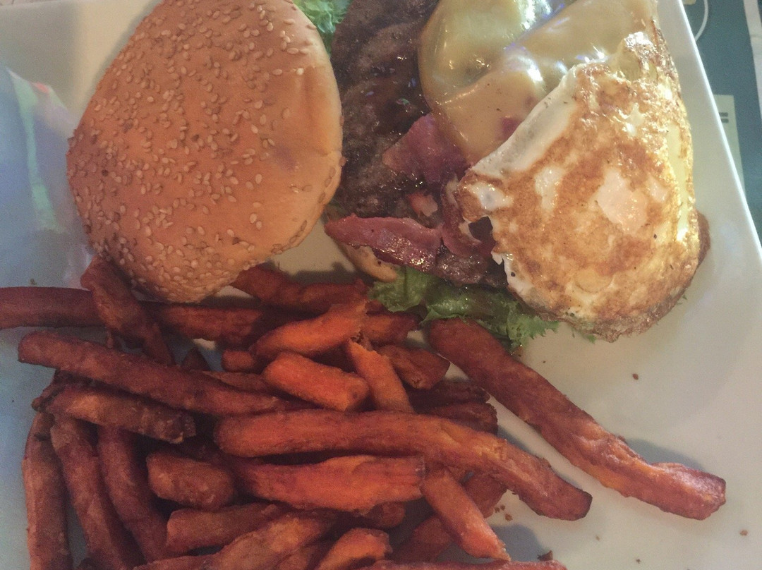 The Greene Turtle Sports Bar & Grille