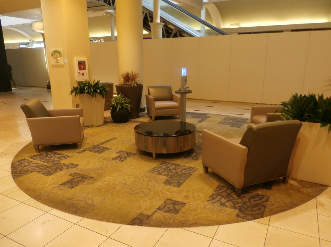 Penn Square Mall景点图片